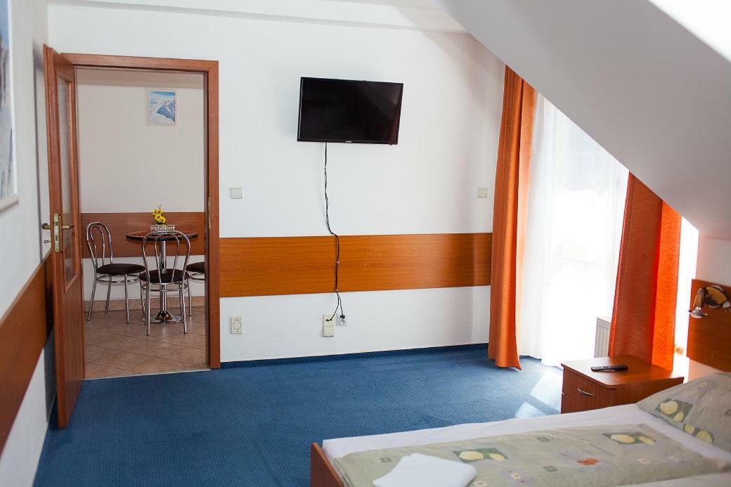 Penzion Centrum Oravsky Biely Potok Екстериор снимка